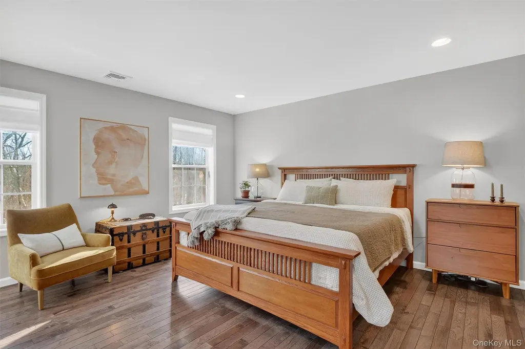 31 Greenshire Way Walden NY 12586