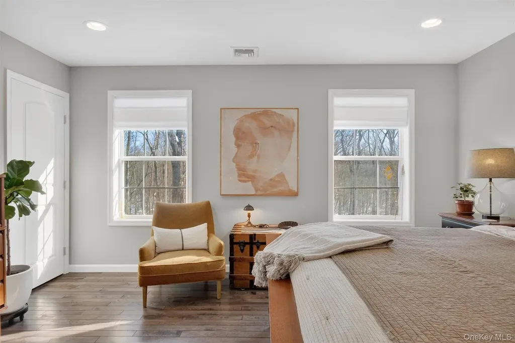 31 Greenshire Way Walden NY 12586