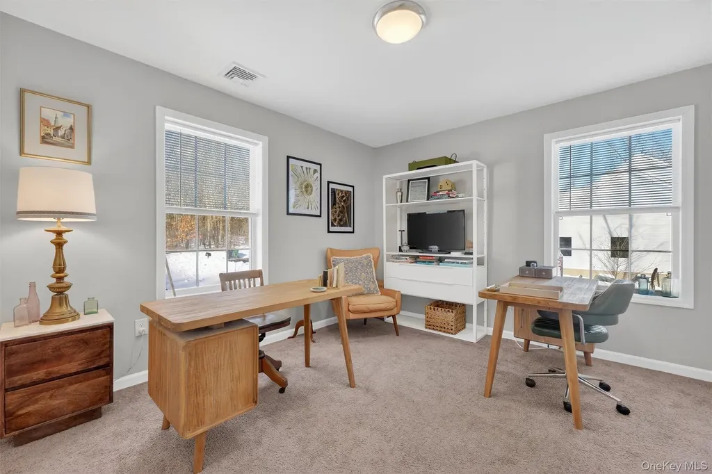 31 Greenshire Way Walden NY 12586