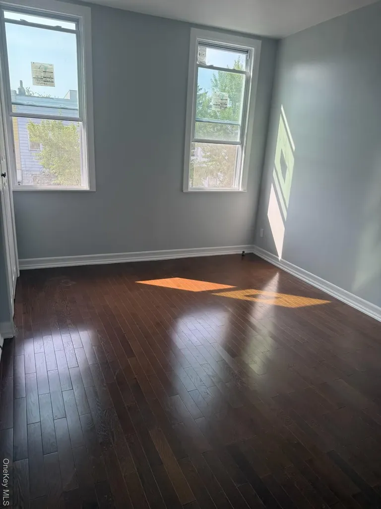 166A Schaefer Street Brooklyn NY 11207