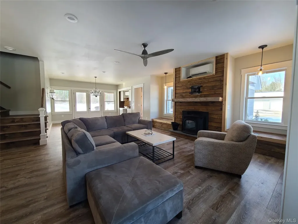 123 Wildwood Way Forestburgh NY 12777