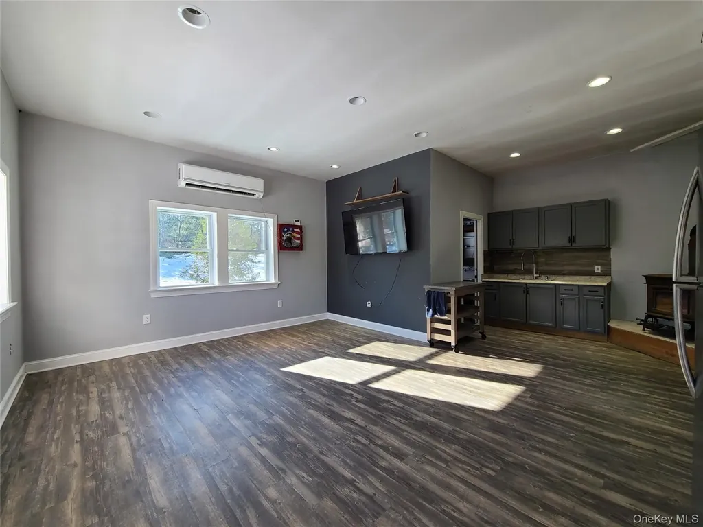 123 Wildwood Way Forestburgh NY 12777