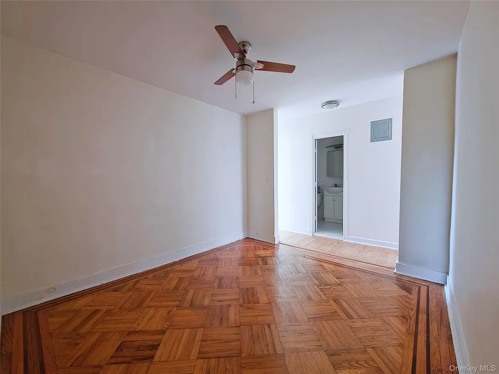 60-48 80th Avenue Glendale NY 11385