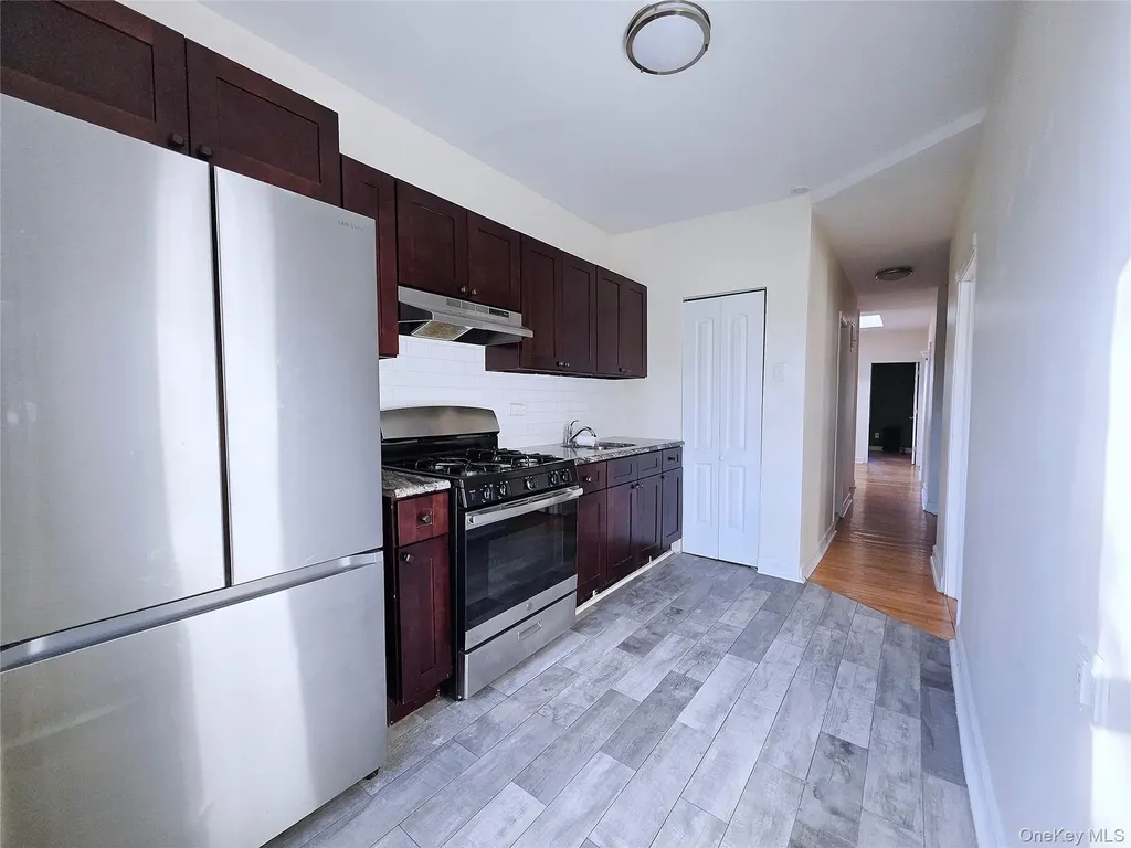 60-48 80th Avenue Glendale NY 11385