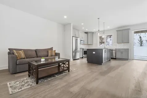 4034 Chestnut Ridge Road Fishkill NY 12524