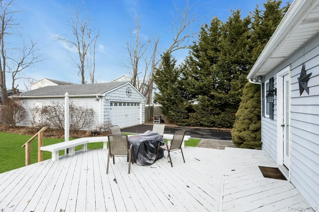 358 Rider Avenue Patchogue NY 11772