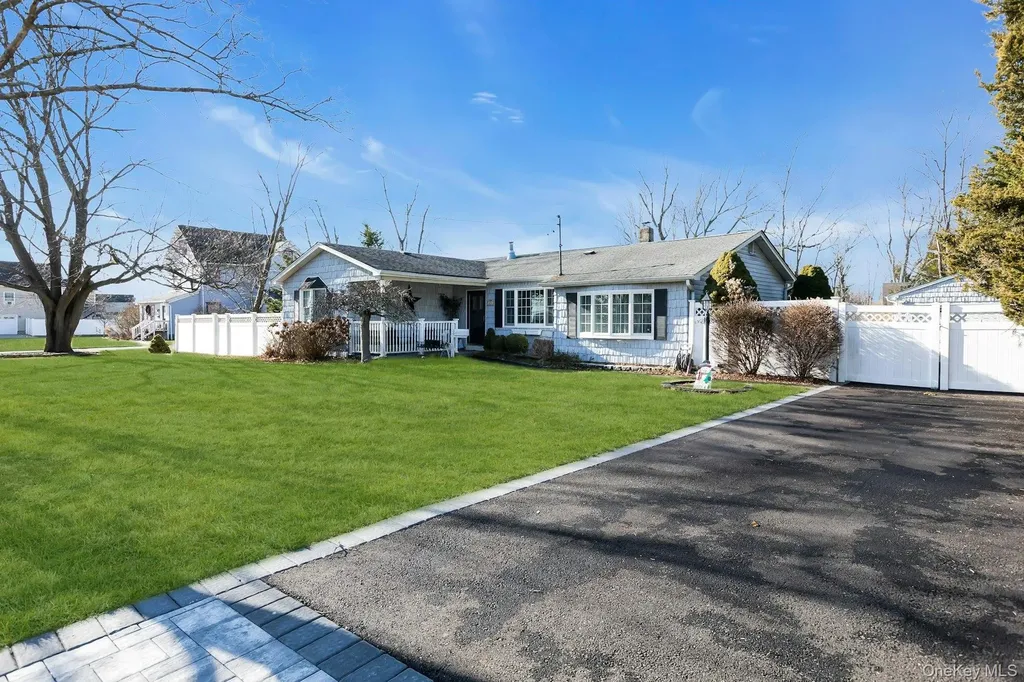 358 Rider Avenue Patchogue NY 11772