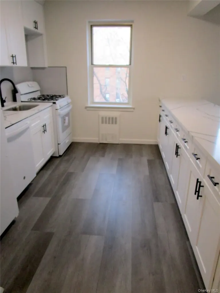 255 Bronx River Road Yonkers NY 10704