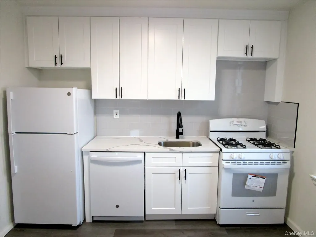 255 Bronx River Road Yonkers NY 10704