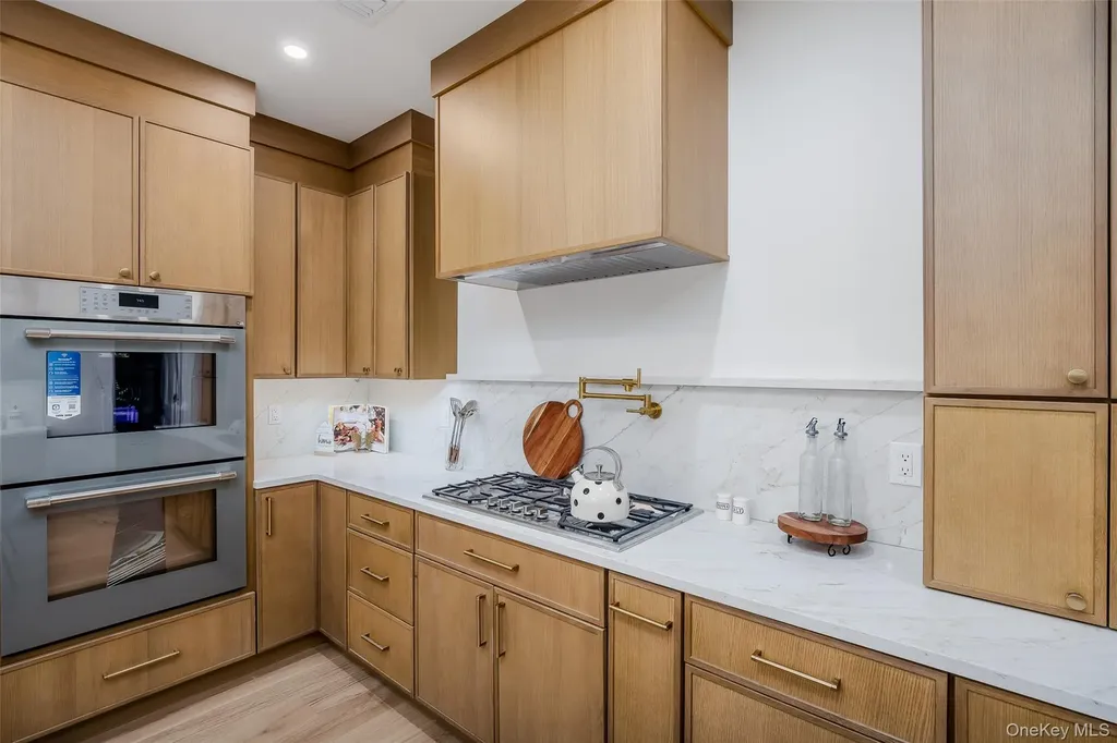 730 Boelsen Drive Westbury NY 11590