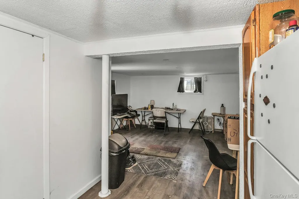 2864 Wilson Avenue Bellmore NY 11710