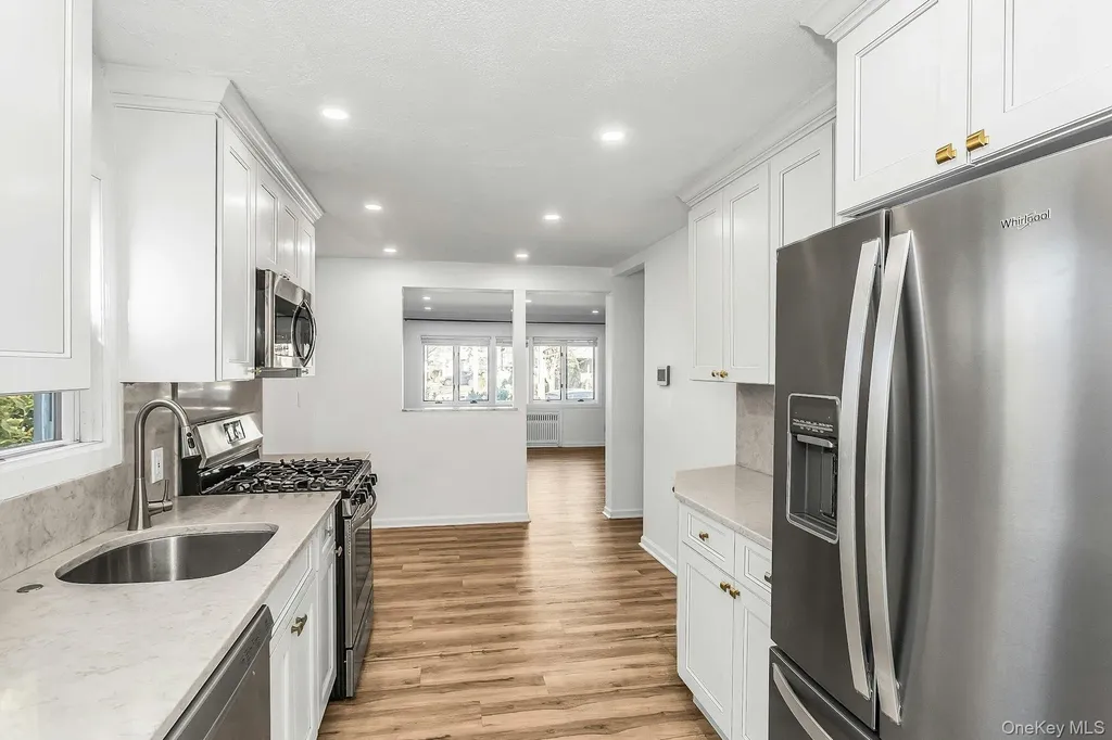 2864 Wilson Avenue Bellmore NY 11710