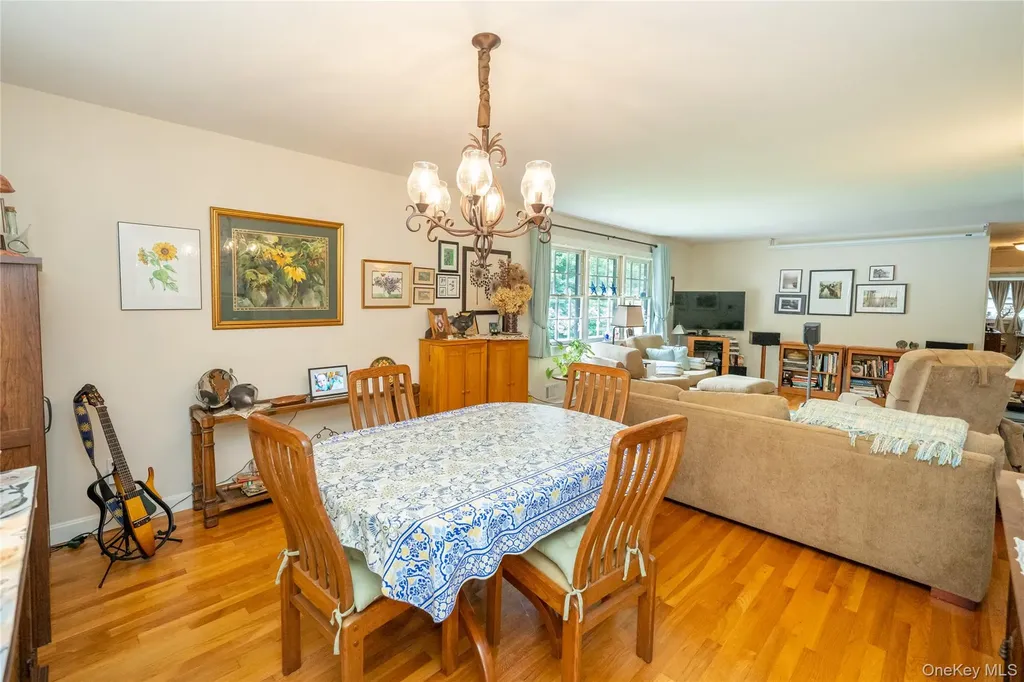12 Capri Drive Spring Valley NY 10977