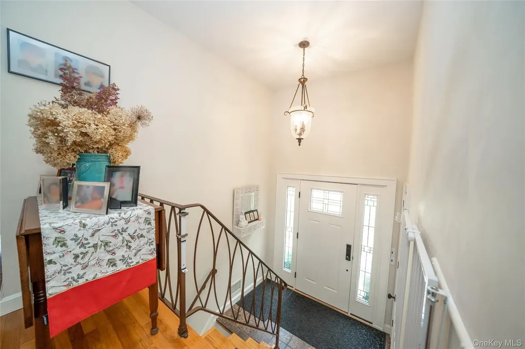 12 Capri Drive Spring Valley NY 10977