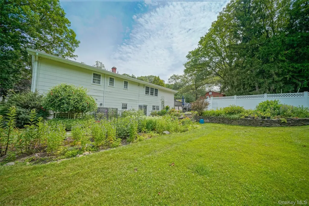 12 Capri Drive Spring Valley NY 10977