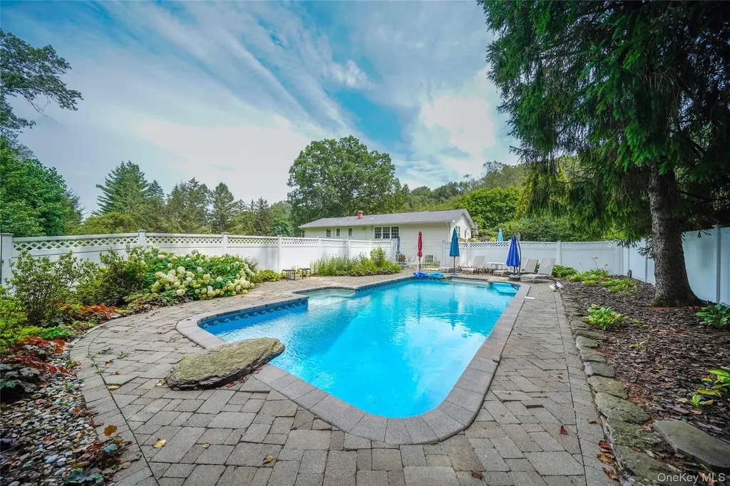12 Capri Drive Spring Valley NY 10977