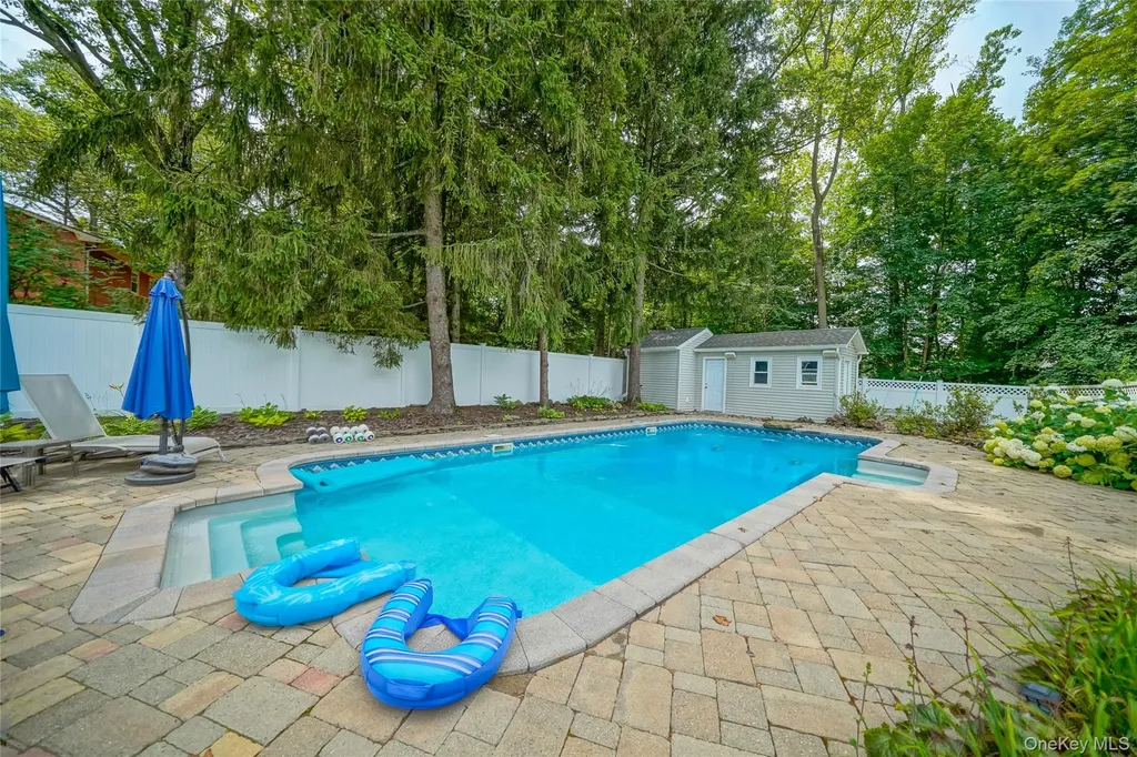 12 Capri Drive Spring Valley NY 10977