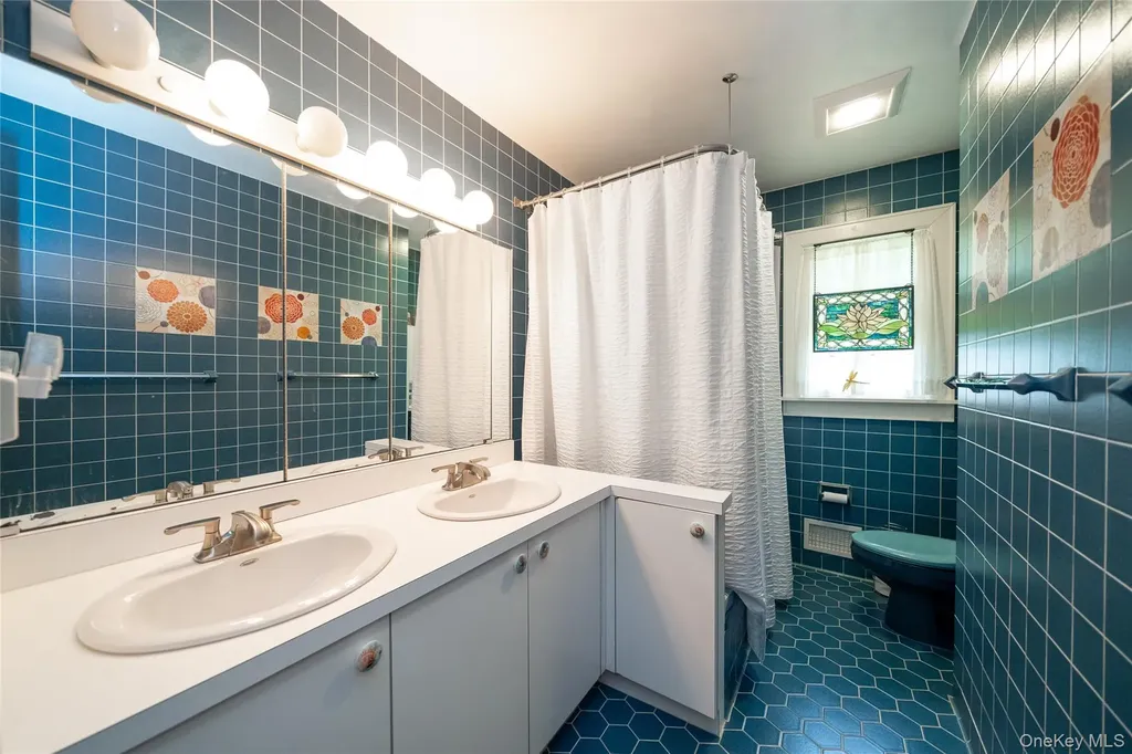 12 Capri Drive Spring Valley NY 10977