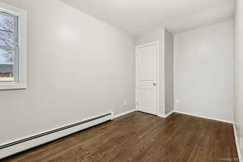 16 Belgrave Avenue Bay Shore NY 11706