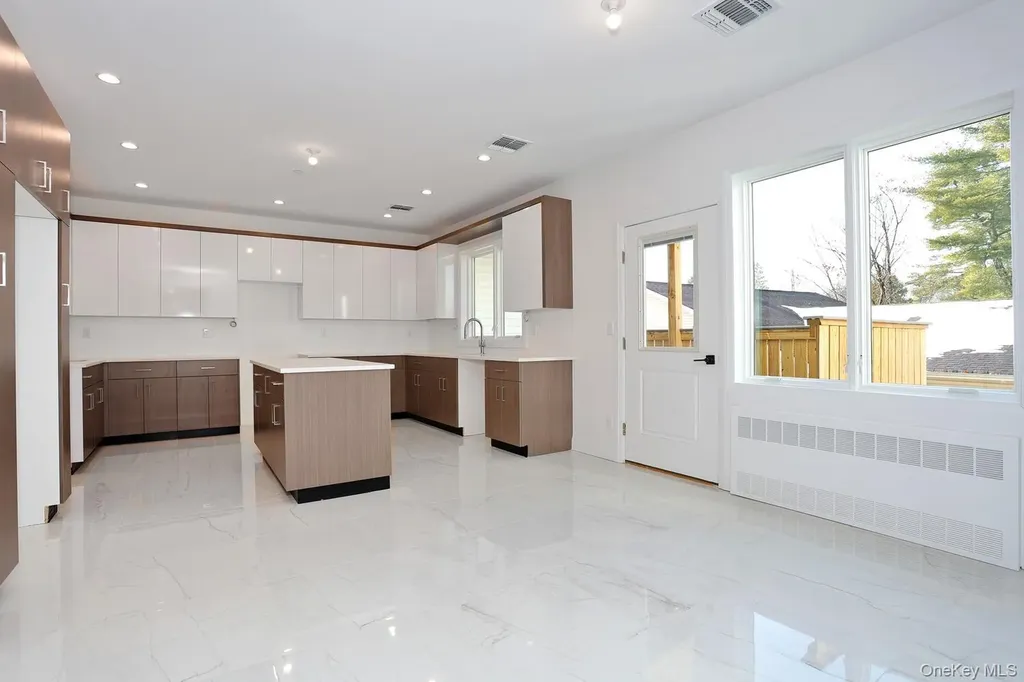4 Howard Drive Spring Valley NY 10977