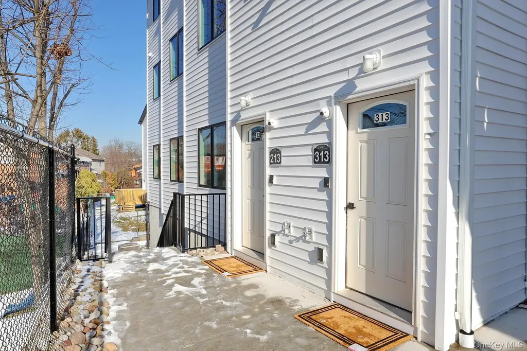 4 Howard Drive Spring Valley NY 10977