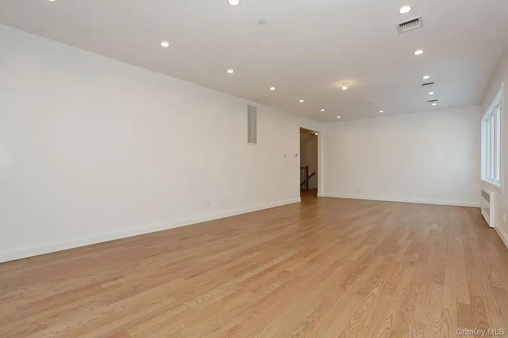 4 Howard Drive Spring Valley NY 10977