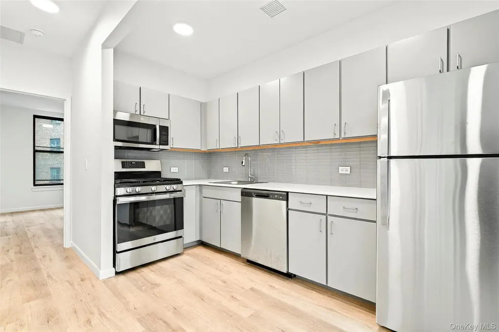 351 Bronx River Avenue Bronx NY 10473