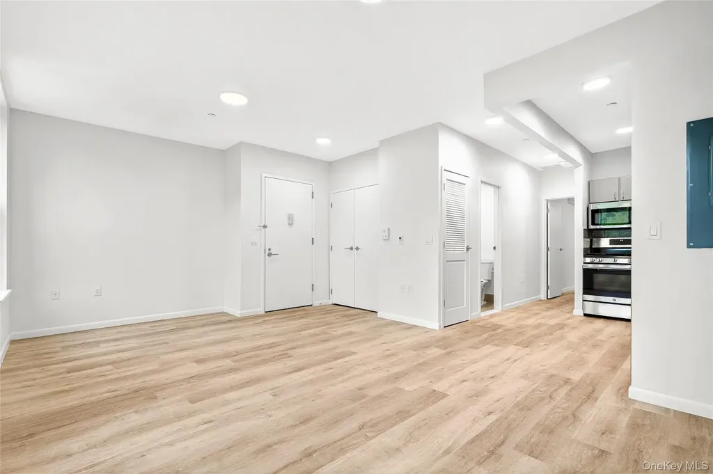351 Bronx River Avenue Bronx NY 10473