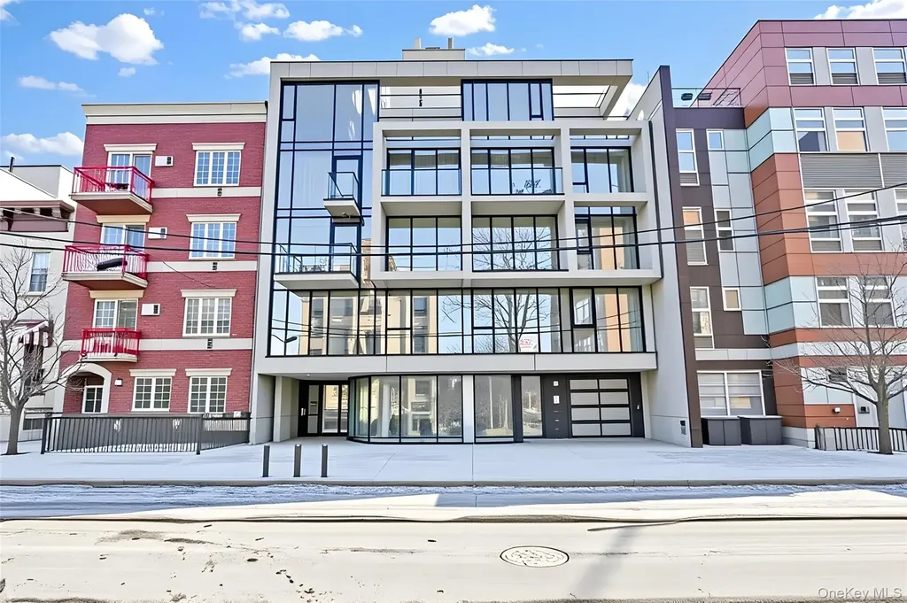 18 Monitor Street Brooklyn NY 11222