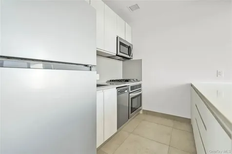 18 Monitor Street Brooklyn NY 11222