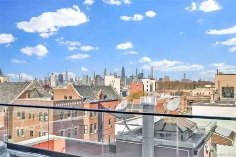 18 Monitor Street Brooklyn NY 11222