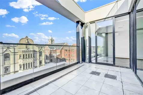 18 Monitor Street Brooklyn NY 11222