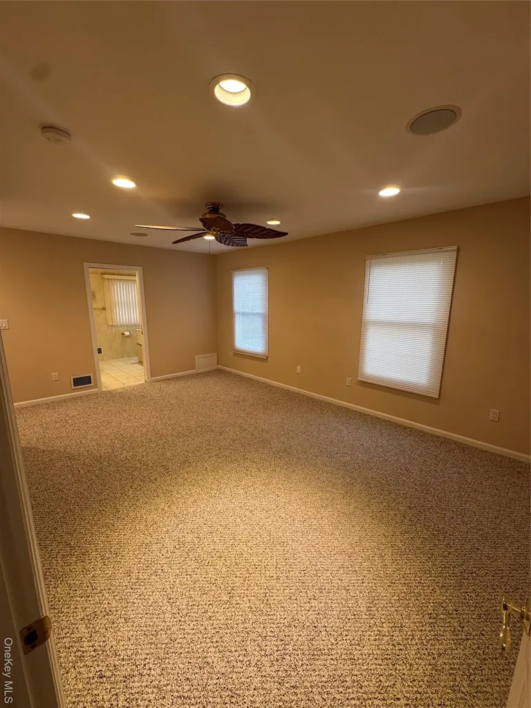1125 7th Street West Babylon NY 11704
