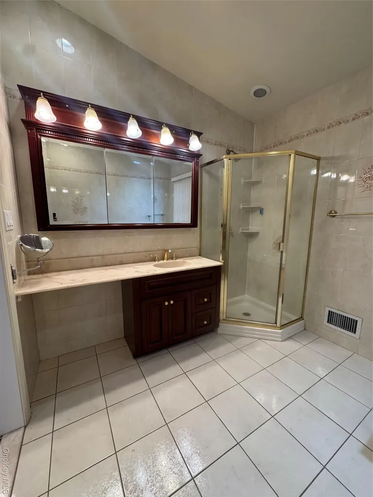 1125 7th Street West Babylon NY 11704