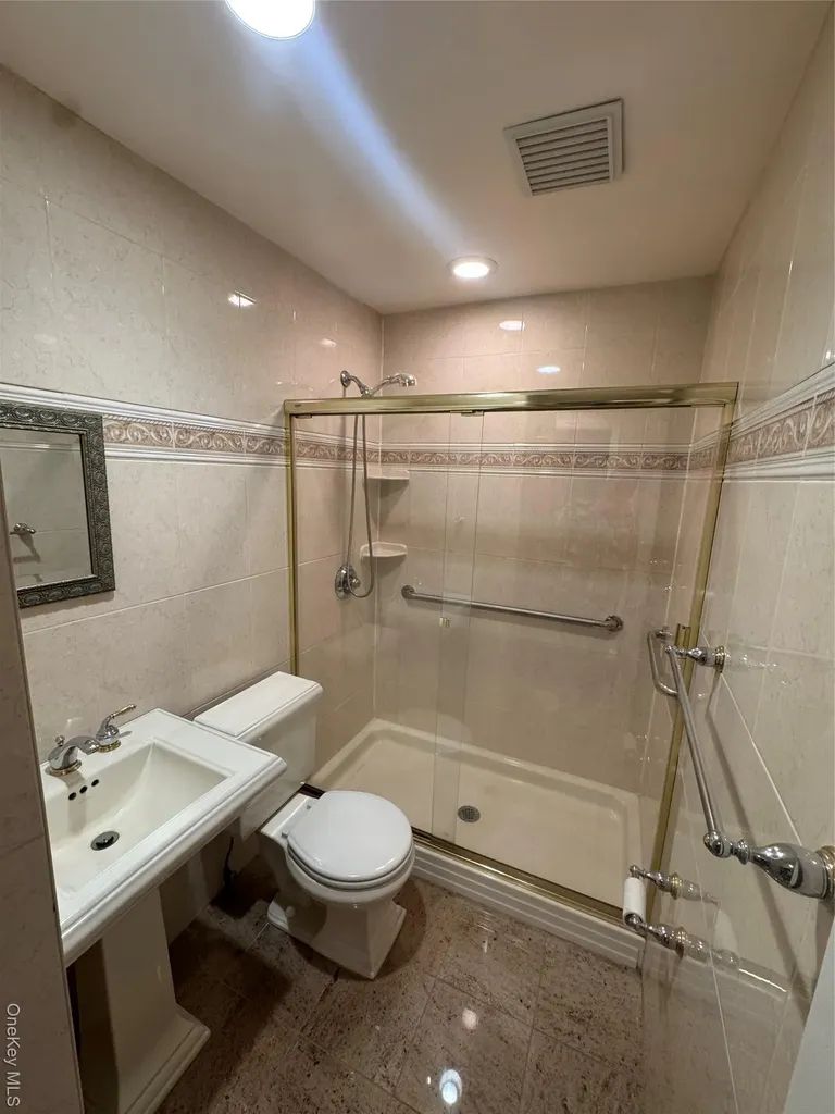 1125 7th Street West Babylon NY 11704