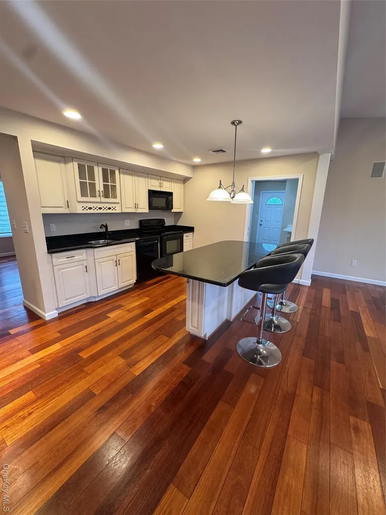 1125 7th Street West Babylon NY 11704