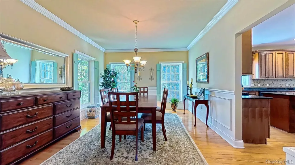 28 Madison Court Wallkill NY 12589