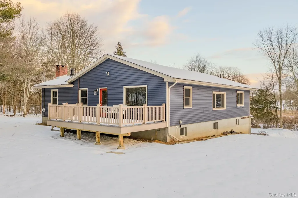 41 Low Road Wallkill NY 12589