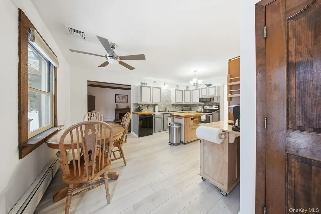 41 Low Road Wallkill NY 12589