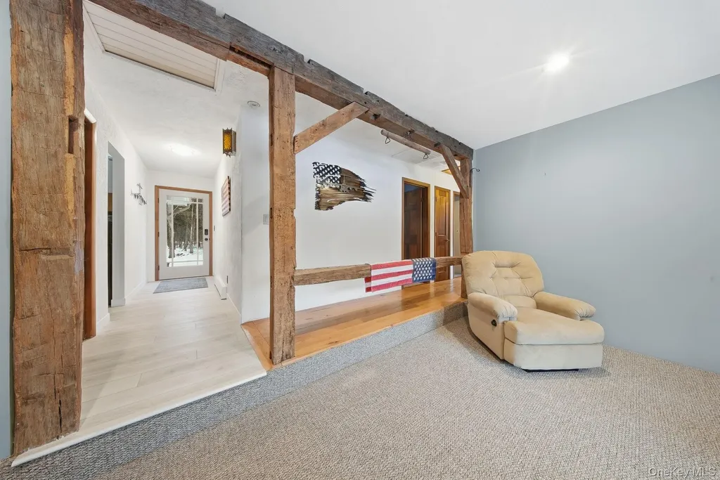 41 Low Road Wallkill NY 12589