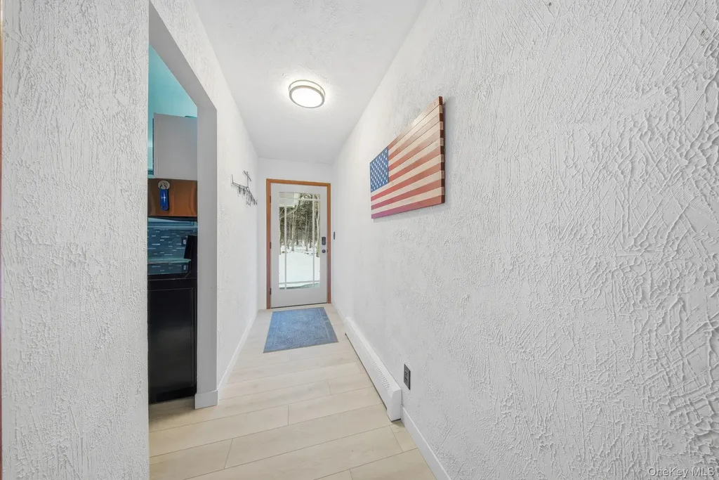 41 Low Road Wallkill NY 12589