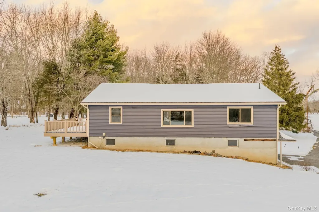 41 Low Road Wallkill NY 12589