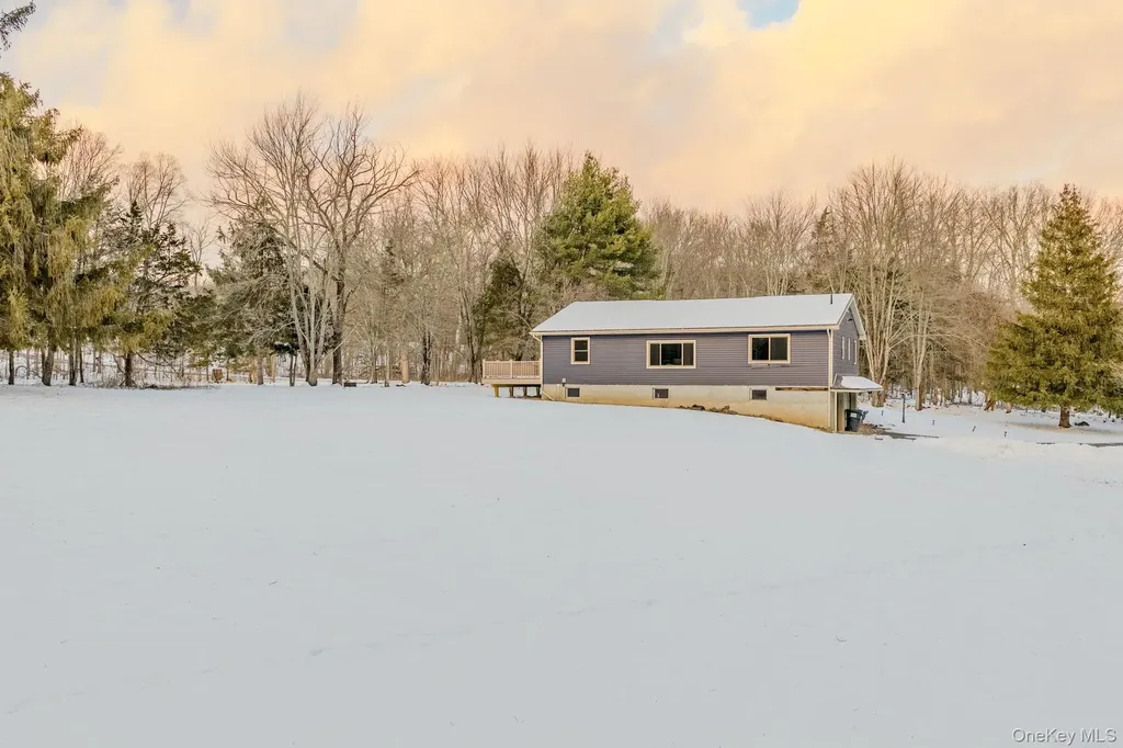 41 Low Road Wallkill NY 12589