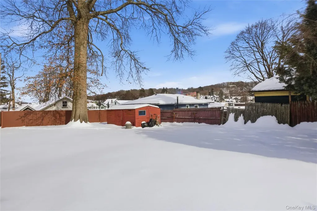 956 Paulding Street Peekskill NY 10566