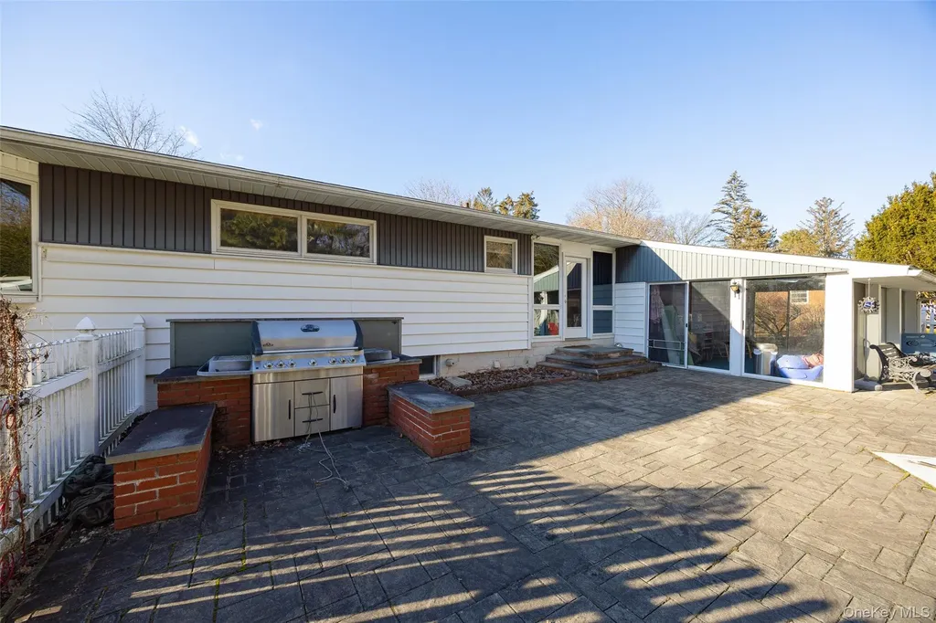 201 Linden Avenue Red Hook NY 12571
