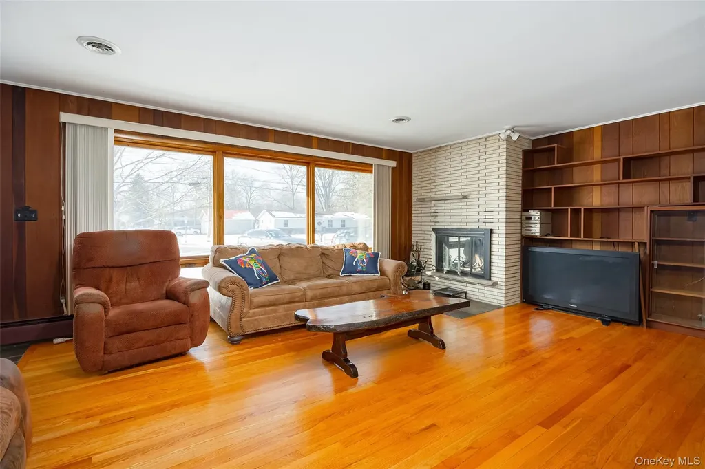 201 Linden Avenue Red Hook NY 12571