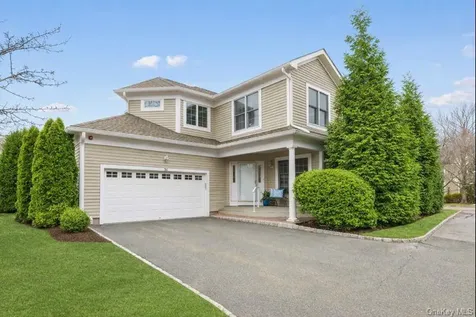 51 Club Pointe Drive White Plains NY 10605