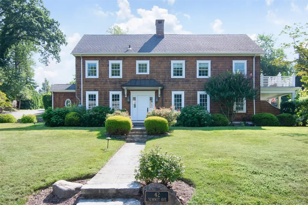 42 Summit Avenue Bronxville NY 10708