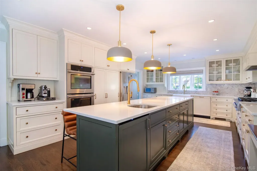 42 Summit Avenue Bronxville NY 10708