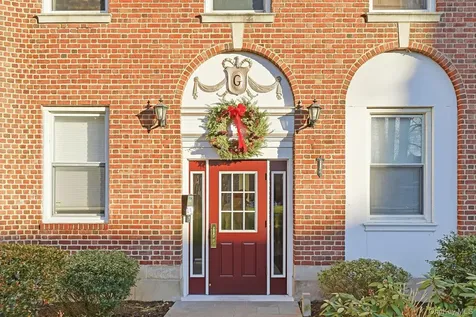 445 Gramatan Avenue Mount Vernon NY 10552
